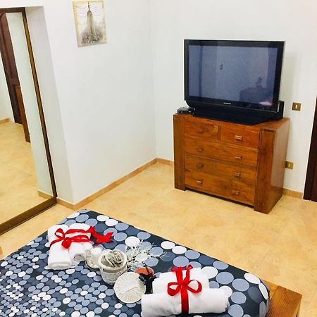 Il Mandarino Bed & Breakfast Decimomannu ภายนอก รูปภาพ
