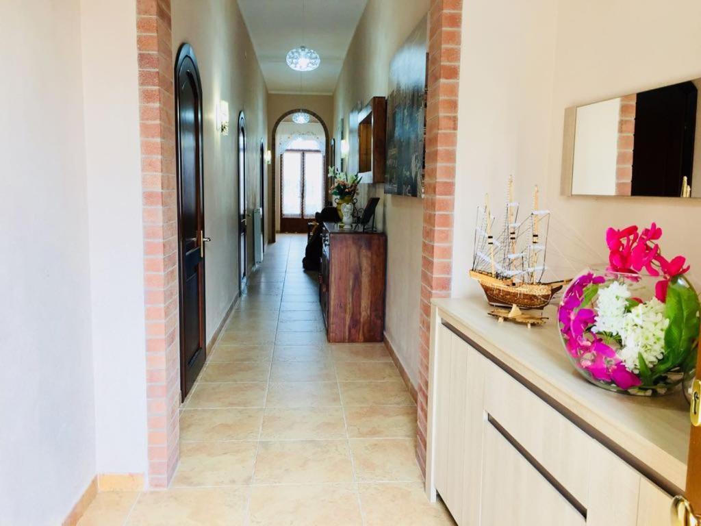Il Mandarino Bed & Breakfast Decimomannu ภายนอก รูปภาพ